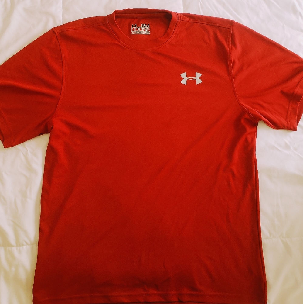 Men's Under Armour T-shirt Red sz. S/M